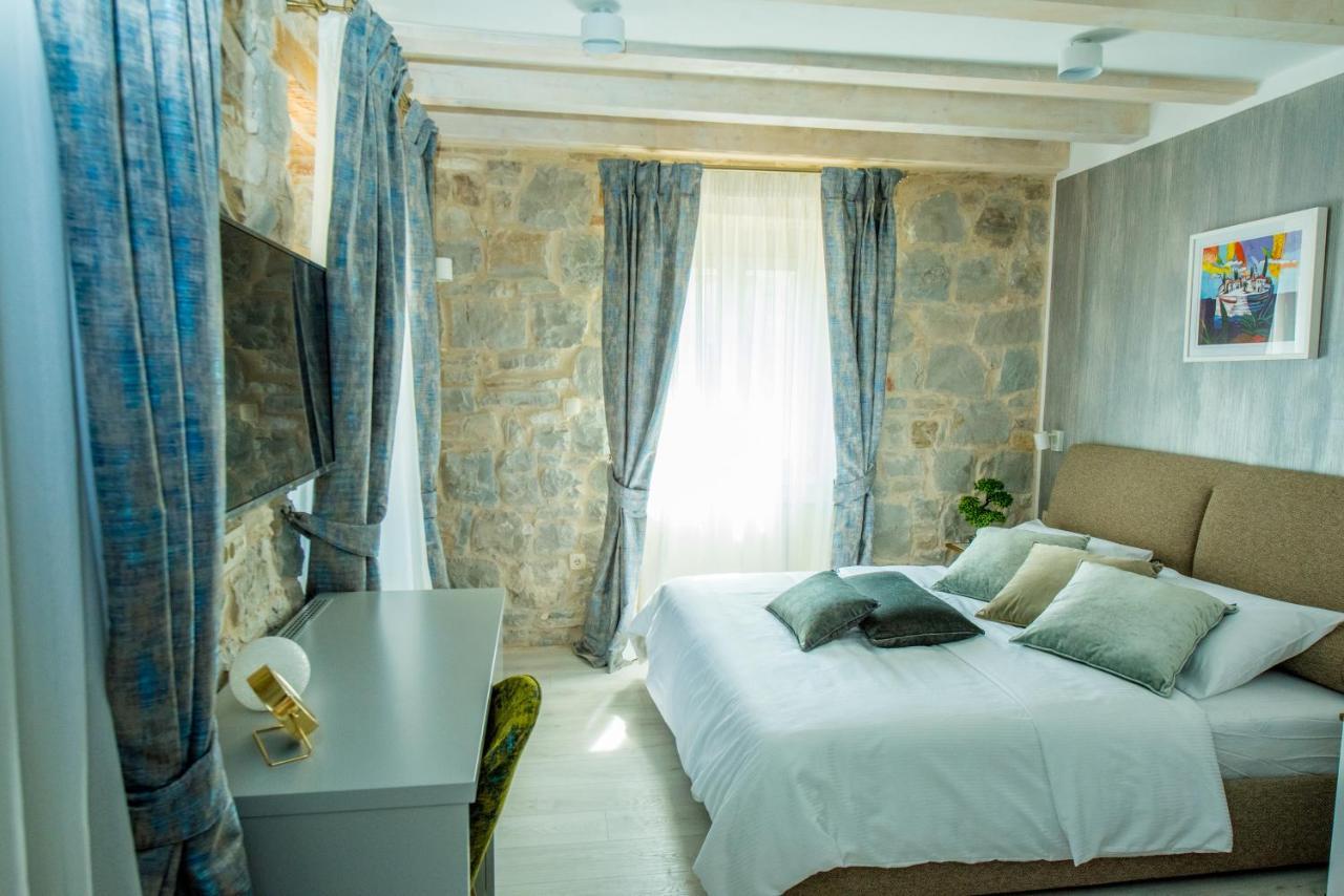 Heritage Villa Vitturi Sea View Kaštela Buitenkant foto