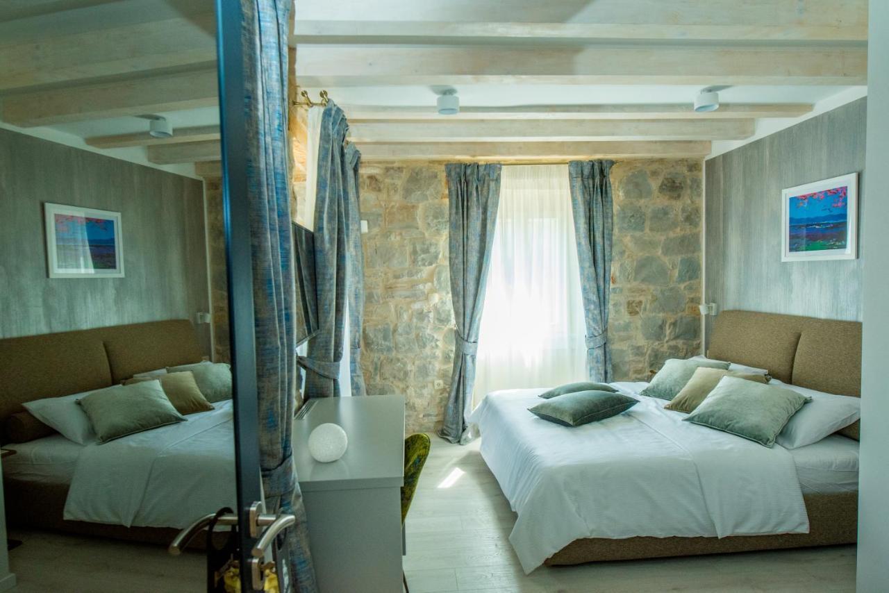 Heritage Villa Vitturi Sea View Kaštela Buitenkant foto