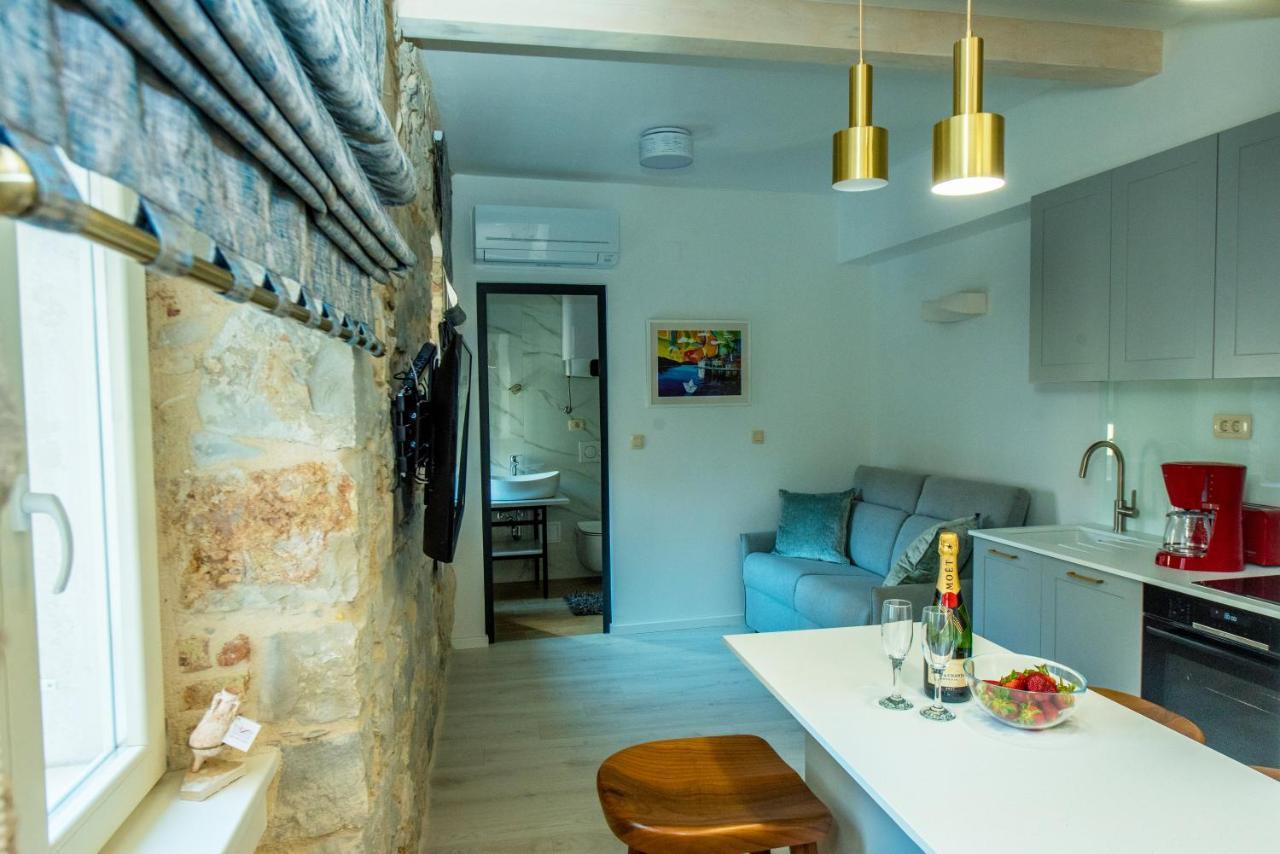 Heritage Villa Vitturi Sea View Kaštela Buitenkant foto