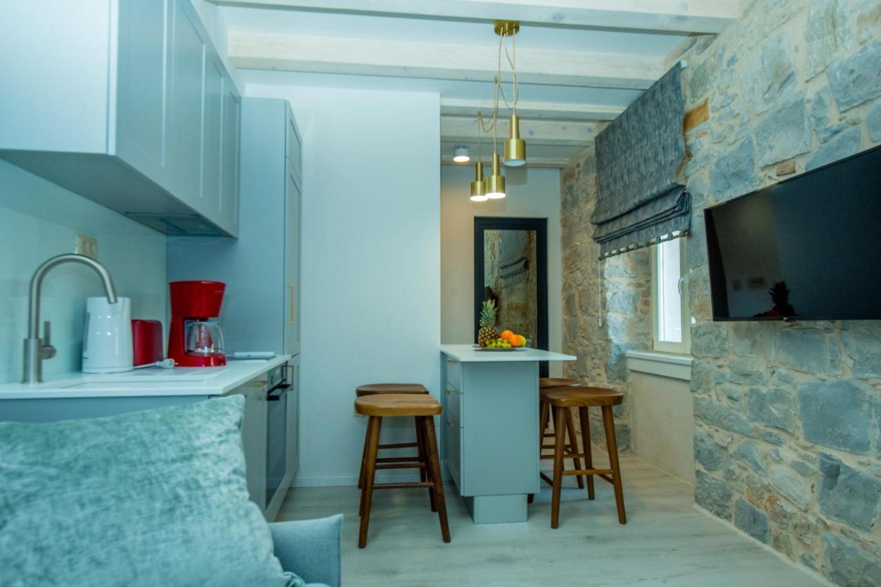Heritage Villa Vitturi Sea View Kaštela Buitenkant foto