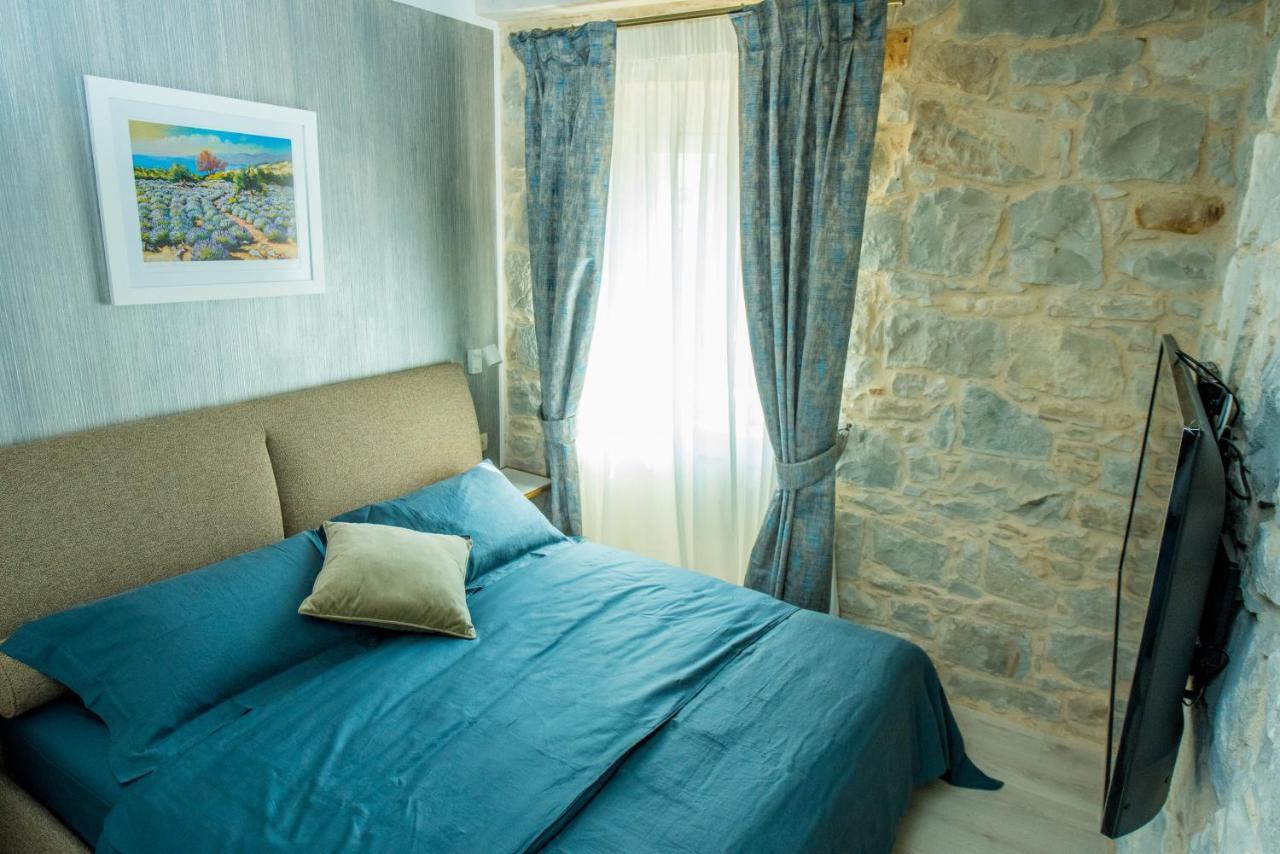 Heritage Villa Vitturi Sea View Kaštela Buitenkant foto