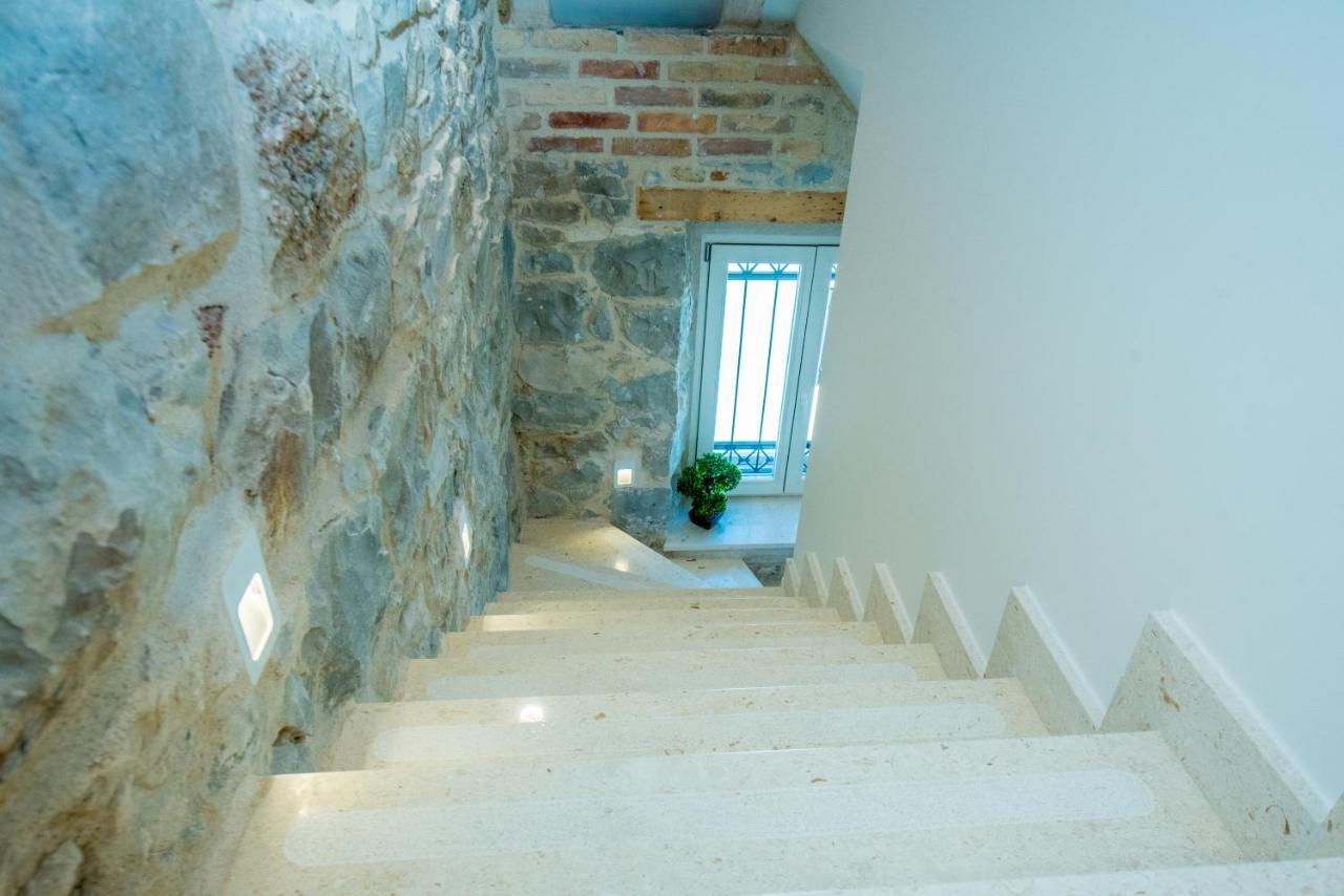 Heritage Villa Vitturi Sea View Kaštela Buitenkant foto