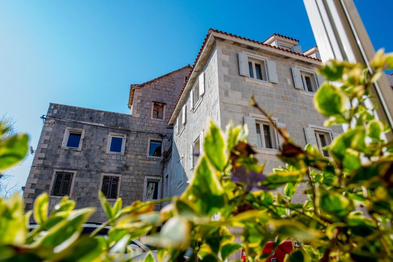 Heritage Villa Vitturi Sea View Kaštela Buitenkant foto